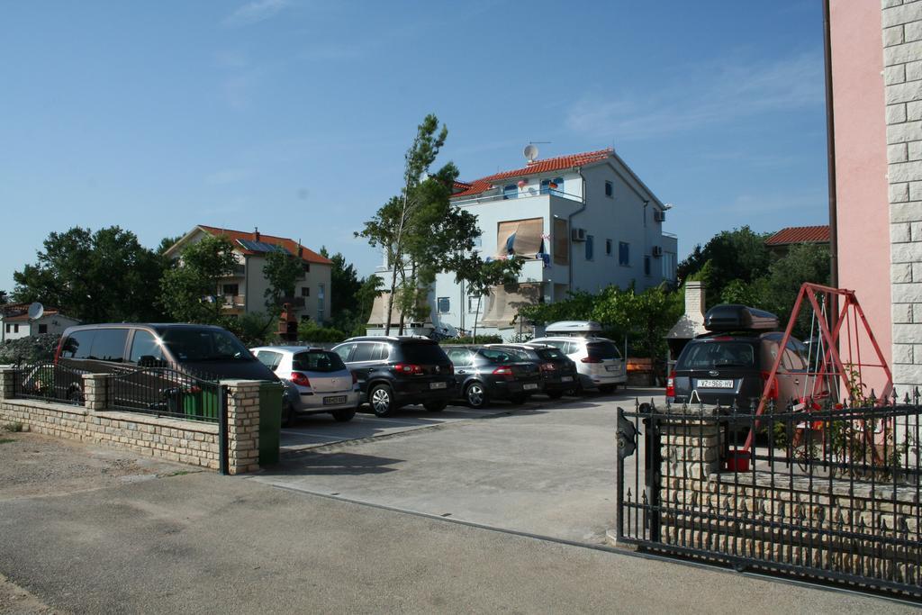 Apartments Tonimir ヴォディツェ エクステリア 写真
