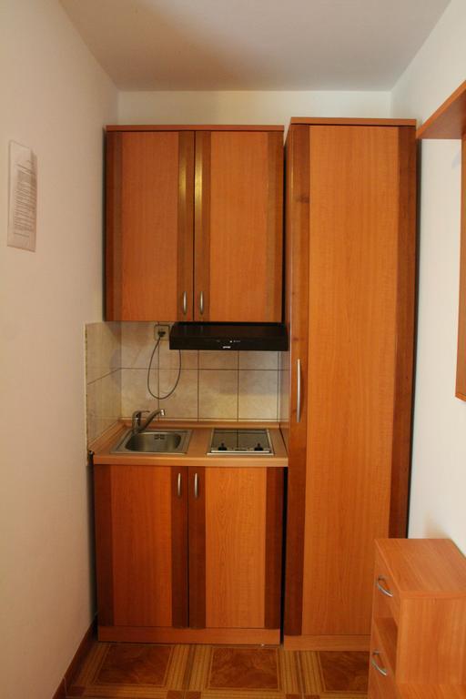 Apartments Tonimir ヴォディツェ 部屋 写真