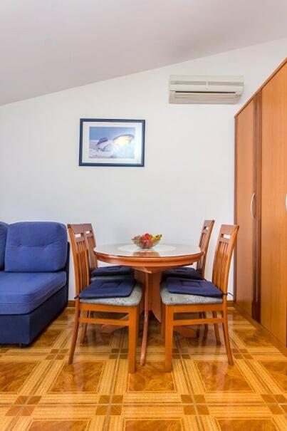 Apartments Tonimir ヴォディツェ エクステリア 写真